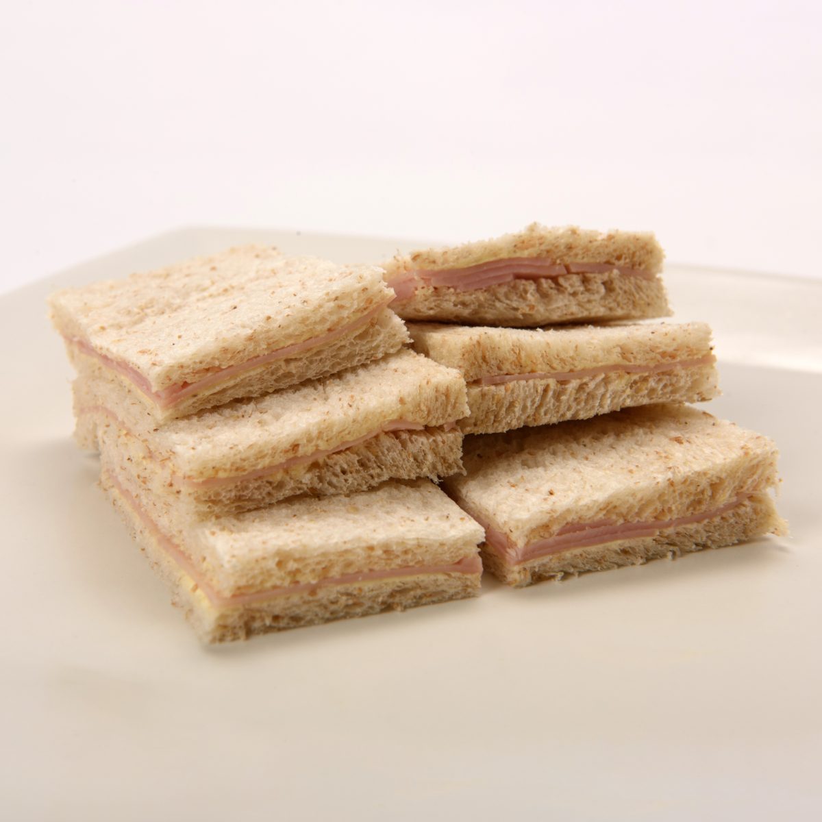 Sándwich de Jamón en Pan Integral (16 Uds.)