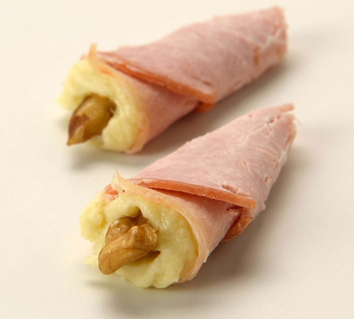 Cornet de lomito, roquefort y nuez -10 unidades