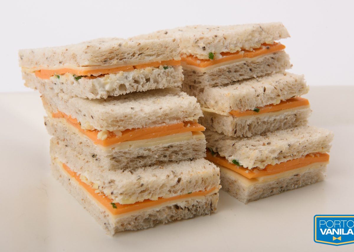 Sándwich 4 Quesos en Pan de Semillas (16 Uds.)