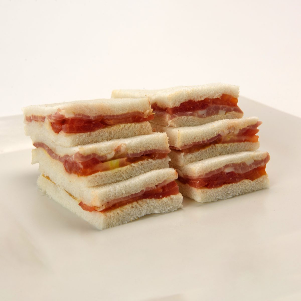 Sándwich de Bondiola en Pan Blanco (16 Uds.)