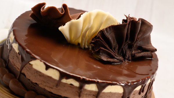 Torta Tres Chocolates (10 a 12 porciones)