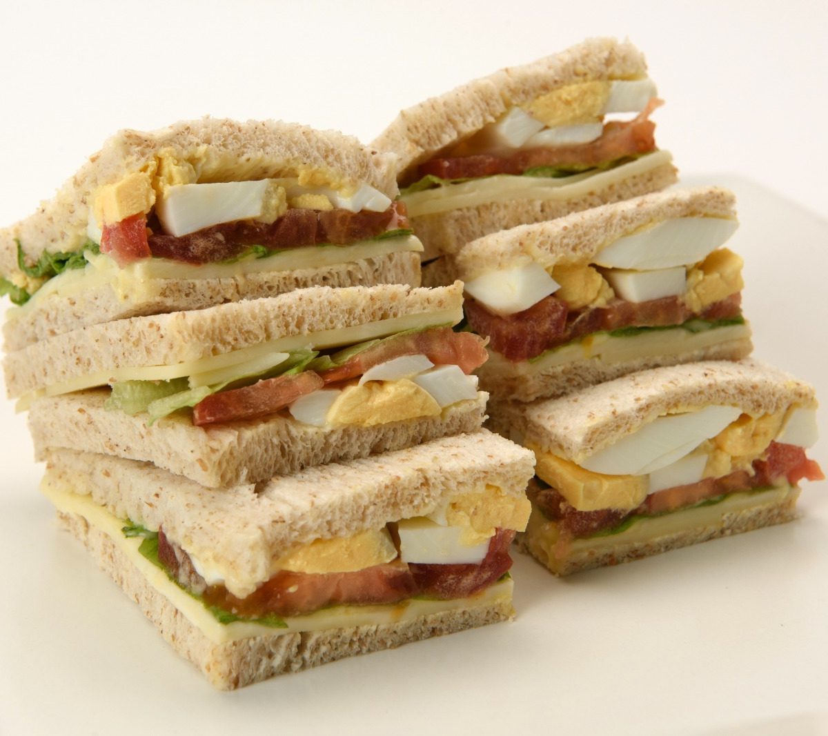 Sándwich Vegetariano Olímpico en Pan Integral (16 Uds.)